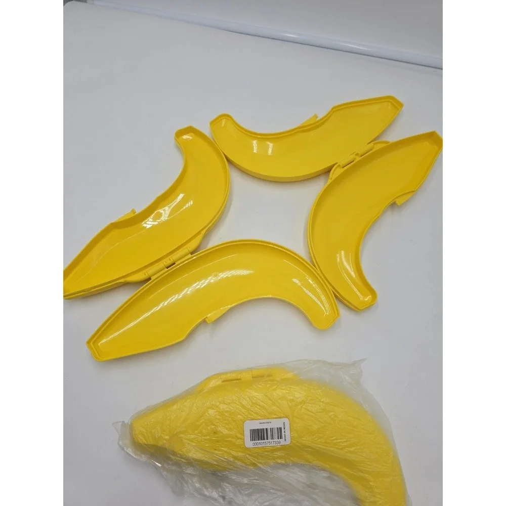 Vintage Tupperware Banana Keeper Set of 3 Yellow Storage Cases 1 NEW in Bag